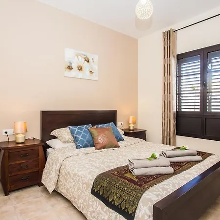 Готель Mario Lanzarote 4*